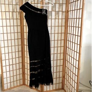 Stunning Tadashi Shoji one shoulder mermaid  evening gown XS